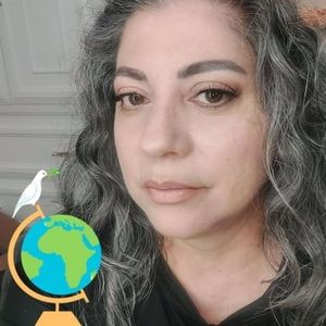 Meet your Posher, Debra